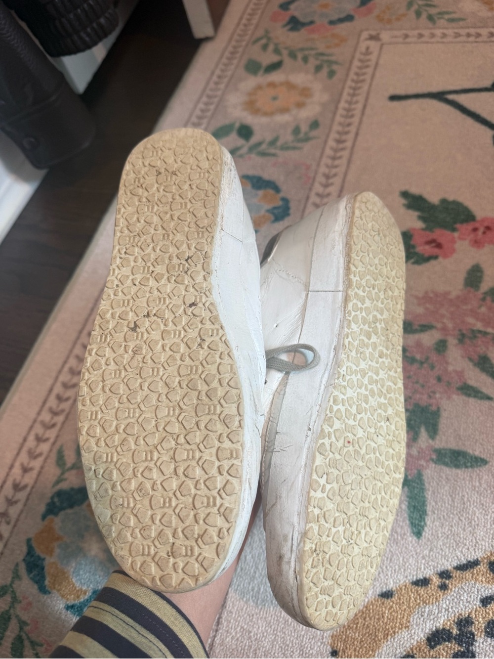 Golden Goose White Leather Sneakers with Gold Star - Size 41 - Picture 5 of 9